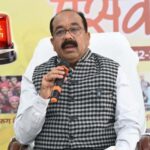 छत्तीसगढ़ विधानसभा अध्यक्ष रमन सिंह की कलेक्टर-SP पर नाराजगी पर सियासत तेज: अरुण साव बोले- उनकी बातों को गंभीरता से लेना चाहिए, भूपेश बघेल ने भी कसा तंज
